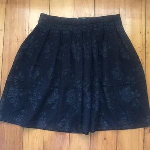 Elle Black Floral Jacquard Pleated Midi Skirt